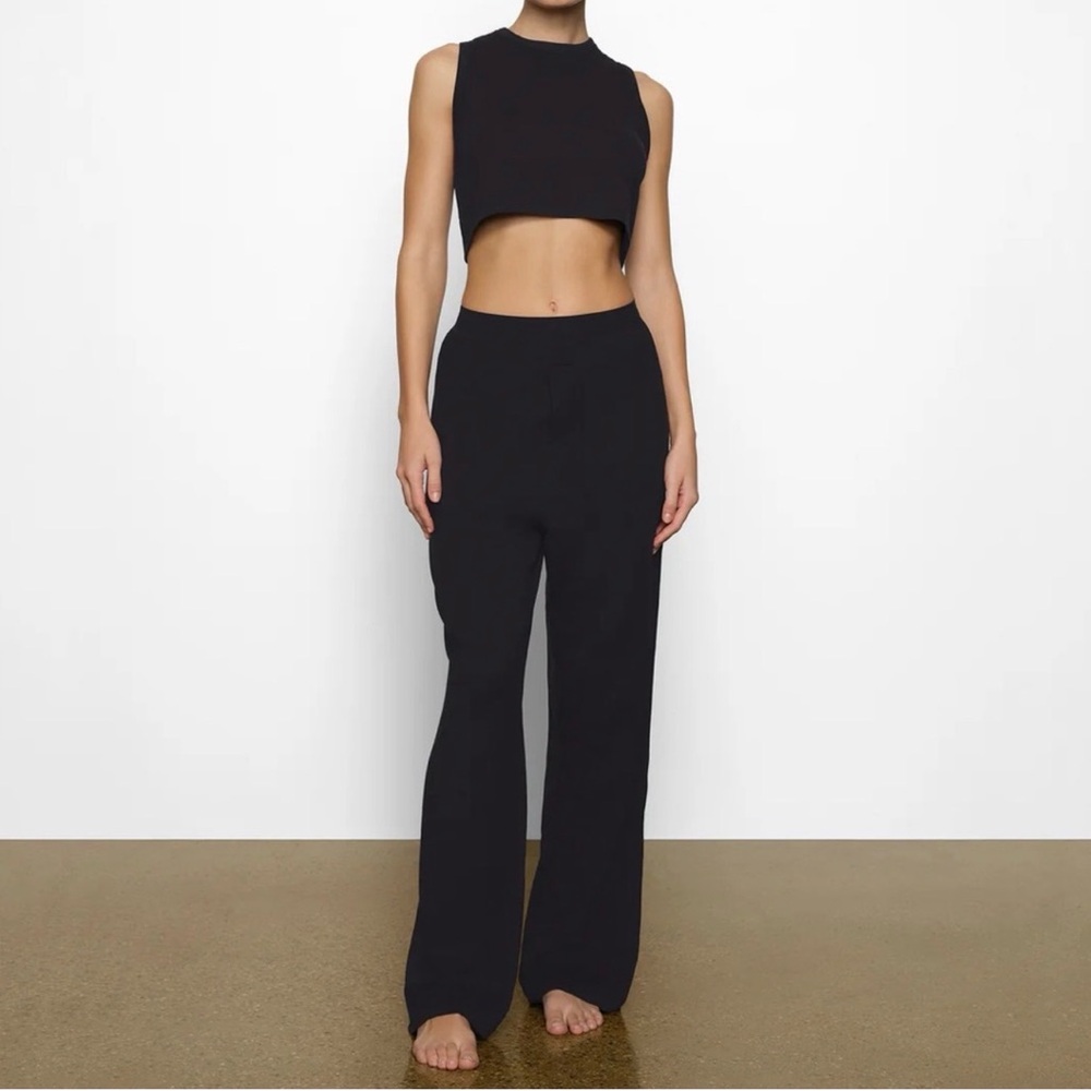 SKIMS Onyx Boyfriend Loose Pants